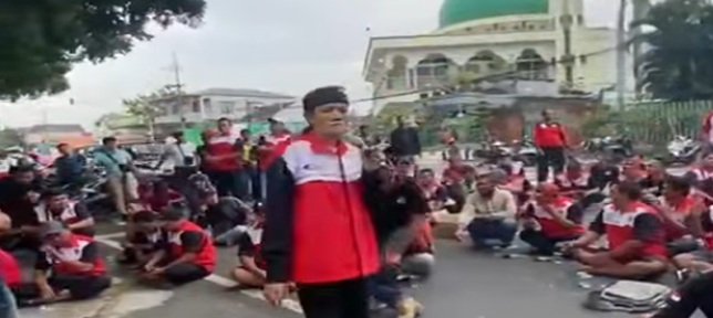 Perjuangan LOMENIK KSBSI Menentang  PRECARIOUS WORK